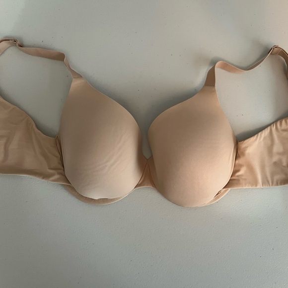 SKIMS Nude Bra - Picture 4 of 5